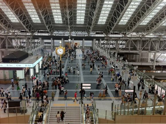 リニューアルした大阪駅と駅ビルLUCUAがパラダイスだった